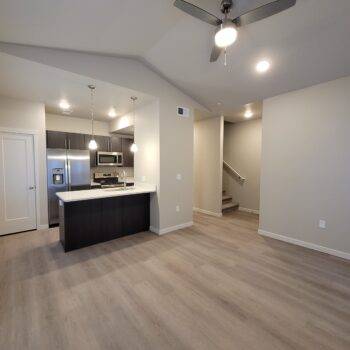 $1,450 / 2br - 976ft2 - Beautiful Apartment with all new Appliances! HALF OFF 608-3 /E (Nampa)63981528597378122
