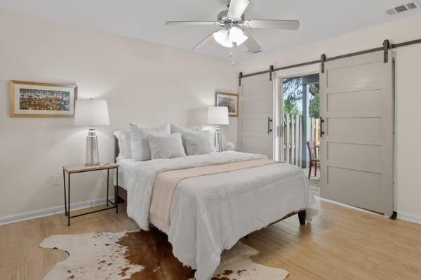 $1900.00 / 2br - 2002ft2 - Modern 2 Bed/2 Bath Condo Near LSU - $1900/mo63678508523907120
