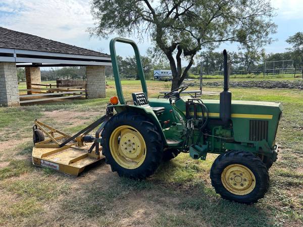 Deere 750 Tractor with Brush Hog / Front Loader/ Boom Sprayer 1