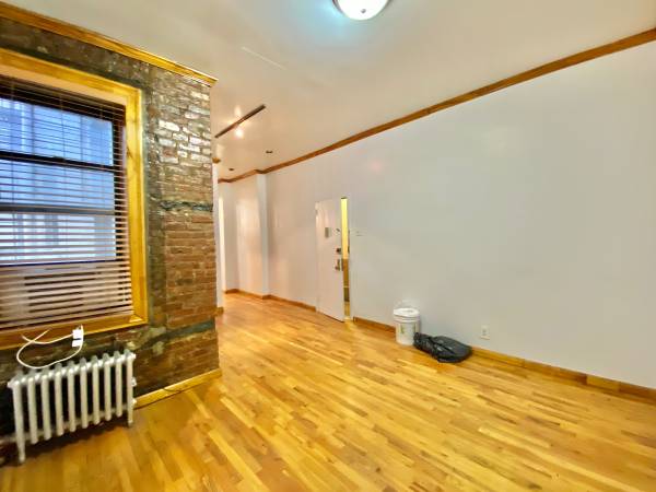 $3,150 / 1br - Williamsburg - Hermoso apartamento de 1 dormitorio - Calefacción incluida - ¡Sin comisión!! (Williamsburg)63854194331139122