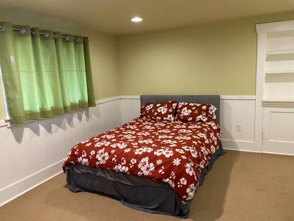 $1,795 Mother-in-Law in Forest Park historic home(furnished) -short/long term (Northwest Portland)64198012145537122