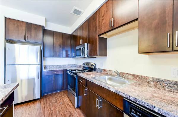 $1,000 / 1br - ¡AHORA OBTÉN UN MES GRATIS EN DEPARTAMENTOS DE UN DORMITORIO! (LAUREL)63822290481153124