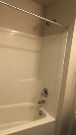 $3,350 / 4br - 1035 NE Alpha Rd. #12 (ADA) (Pullman)63980821489923121