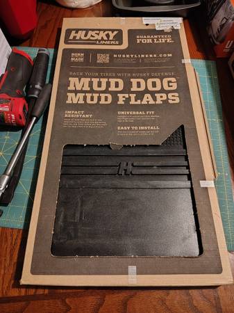 New Husky Liners Mud Dog Mud Flaps 1