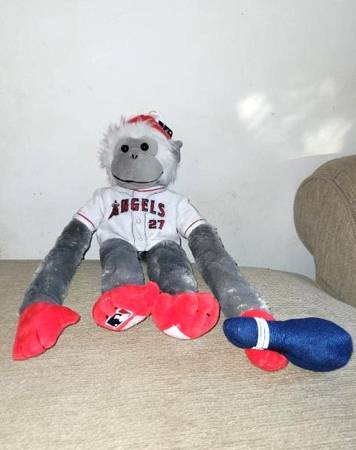 LOS ANGELES ANGLES MIKE TROUT RALLY MONKEY NEW 1