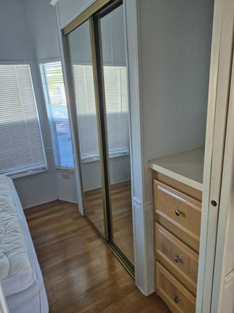 $25,000 / 2br - Dos habitaciones, un baño, modelo de parque remodelado de 1989 (Frostproof)64149646467713122