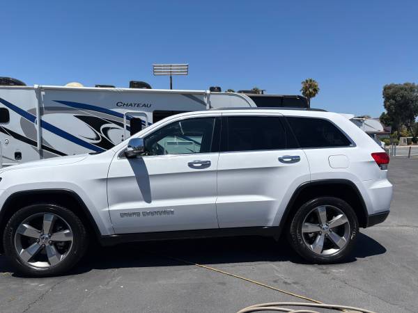 2015 JEEP GRAND CHEROKEE ( LIMITED) - $12,500 (Santee Mackey Motors)63470059313795123