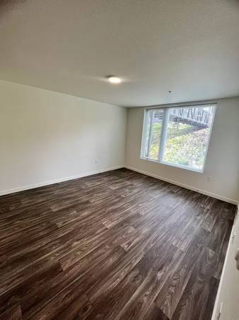 $1,614 / 2br - 970ft2 - Don't let this one get away! 2 BR, 1 BA. Prime Tigard location (Tigard)63672654112769123