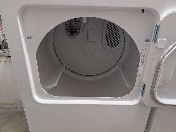 Amana Electric Washer/Dryer (Used great condition) 1