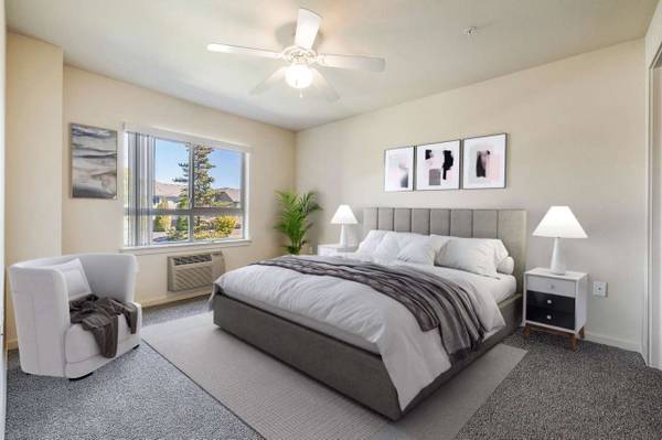 $1,551 / 3br - 3 BD, Outdoor Swimming Pool, Game Room (5501 W Hildebrand Blvd, Kennewick, WA)63657226425475122