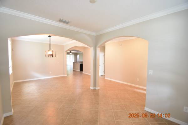 $2,895 / 4br - 2833ft2 - 15660 Starling Water Dr, a Fishhawk community, gated, community pool, (Lithia)63991085552131121