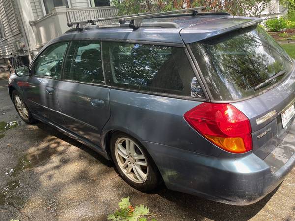 Subaru Legacy Wagon 2.5L 2005 AWD - $1300 - $1,300 (Newton)63654727289603122