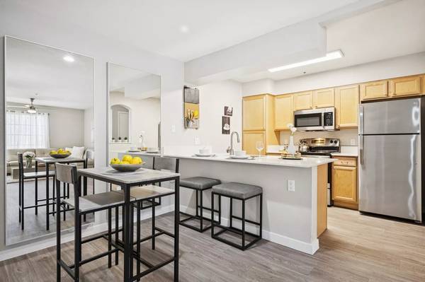 $1,290 / 1br - 600ft2 - 6 Weeks Free when you move-in by 10/15 600 Sq. FT 1 bedroom (Tempe - Desert Botanical Garden)64024998750338124