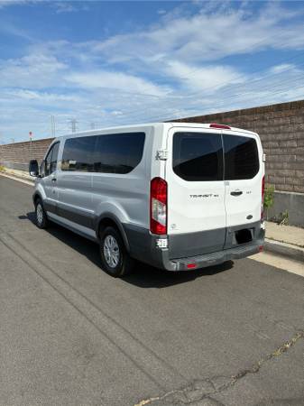 Ford Transit - $15,00063624558121985121