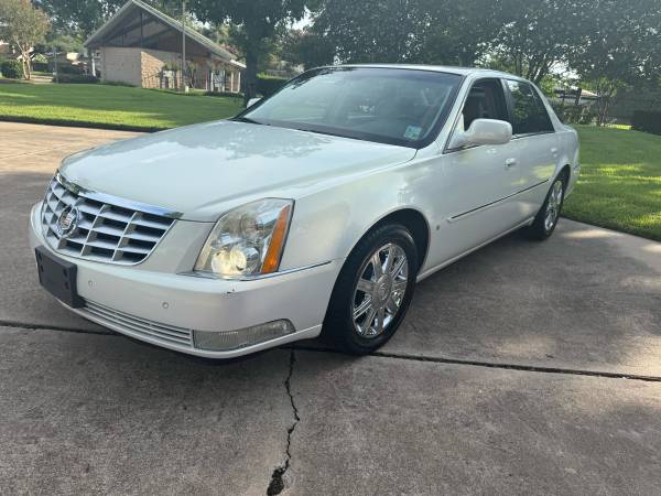 2006 CADILLAC DTS LUXURY - $3,450 (Houston)63617061089537121