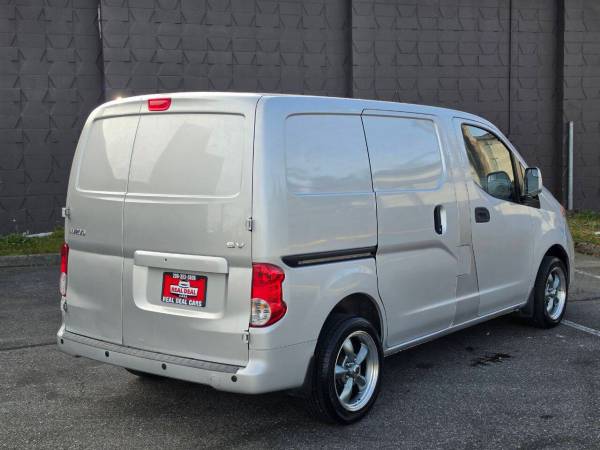 2017 Nissan NV200 SV 4dr - Photo 7