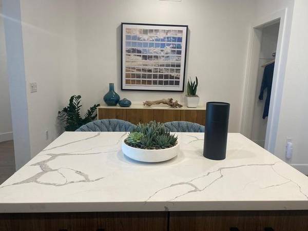 $3,432 / 1br - 562ft2 - Need To Move NOW? We Got You! (Carlsbad Village, Encinitas, Oceanside)63866051103491124