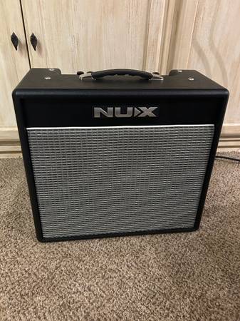 NUX Mighty 40BT Electric Guitar Modelling Amp with Blue Tooth 1