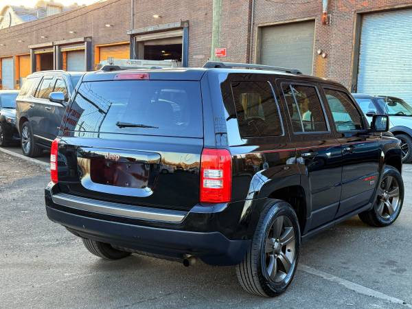 2017 Jeep Patriot Sport 75.º aniversario, informe CarFax limpio - $4.500 (Brooklyn)63470617845635124