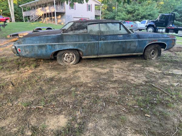 1969 Chevy caprice e impala - $5,50063621460409985122