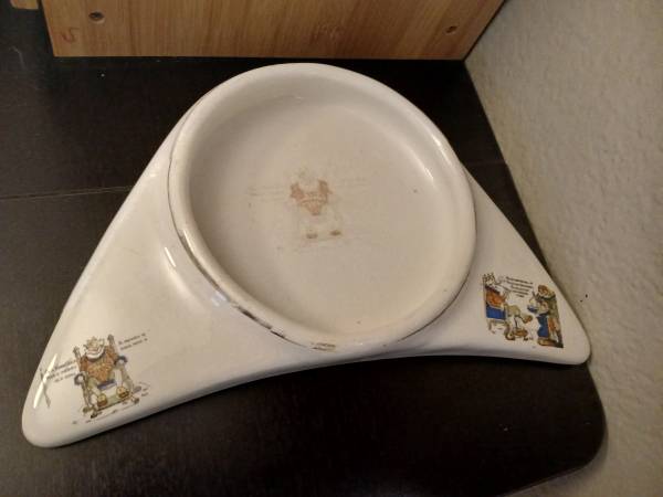 Antique 1912 Underwood's high chair baby dish 1