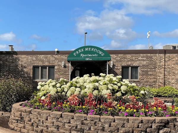 $895 / 1br - 800ft2 - Fall in love with our 2-Bedroom Apartment Available Now! (Close to Hwy 23 and Hwy 15)63988653345539123