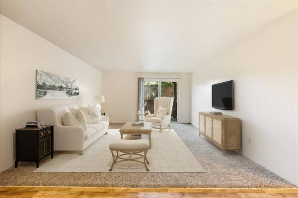 $1,520 / 2br - 840ft2 - Garbage Disposal, 24 Hour Maintenance, Community Events (Hazel Dell/Vancouver 98665)63895123991043121