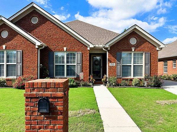 $1,350 / 3br - 1941ft2 - Modern 3BR 2BA in Prime Cedar Grove Location! (Decatur, AL)63490926249857120