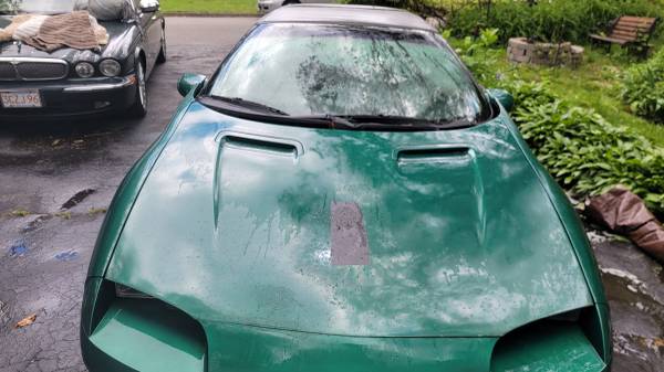 1997 Camaro convertible.  NO WINTERS! - $2,850 (Wilmington)63615641503747124