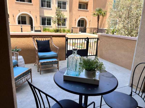Patio/Balcony, Smart Thermostats, Garage 1