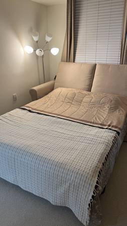 $475 / 144ft2 - * Durham Room for Rent – Bright Bedroom with Bath Included *63685979710977120