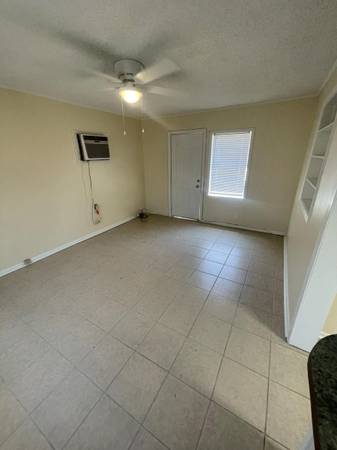 $1,000 / 3br - 950ft2 - 3BR 2BA Cottage (Lafayette)63857515710211122