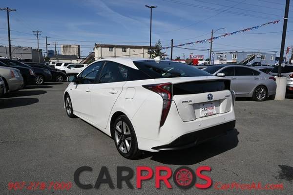 2018 Toyota Prius Four Touring - $16,900 (Anchorage)63442828595457123