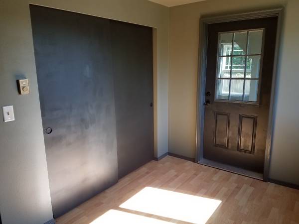 $900 / 2br - Country Rooms for Rent in Arlington (Arlington)63659728939265120