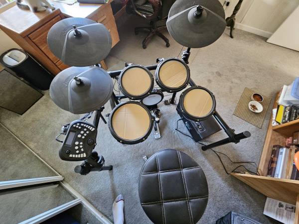Donner E Drums 1