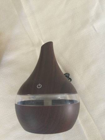 Essential oils mini atomizer and humifider, new 1