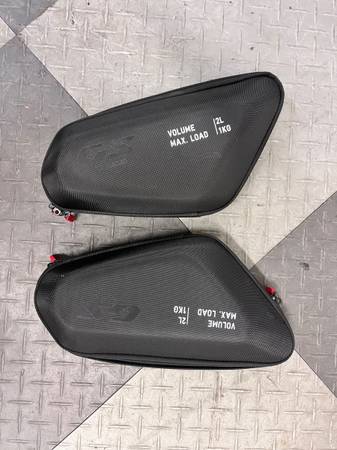 BMW GSA 1300 side frame bags 1