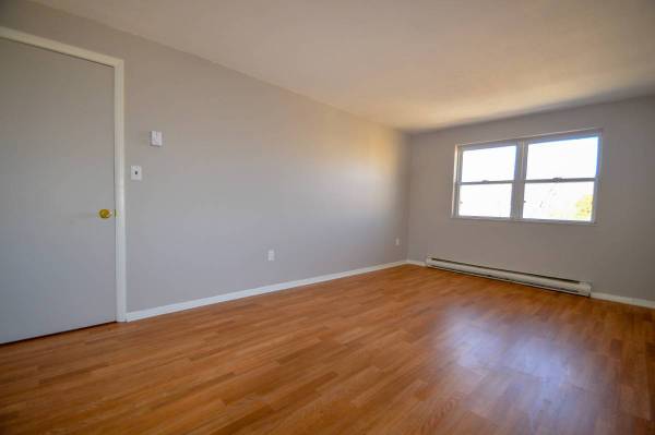 $1,995 / 2br - 805ft2 - 2-Bedroom Apartment Rockport: Special: $2170 to Move In! (Rockport)63817540050179121