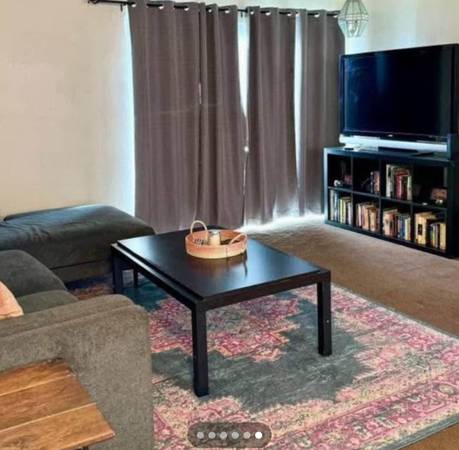 $1.150 / 4 habitaciones - 132 pies² - Habitación en alquiler - Mujer preferiblemente, Redondo Beach (Redondo Beach)63470374128387124