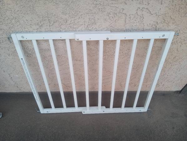 Solid Hard Wood Freestanding Pet Gate ,Wooden Dog Gates for Doorways , 1