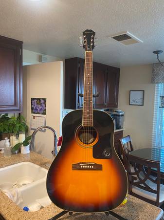 Epiphone AJ200EVS 1