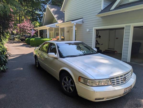 2001 Cadillac STS - $2,100 (Gig Harbor)63617932190977121
