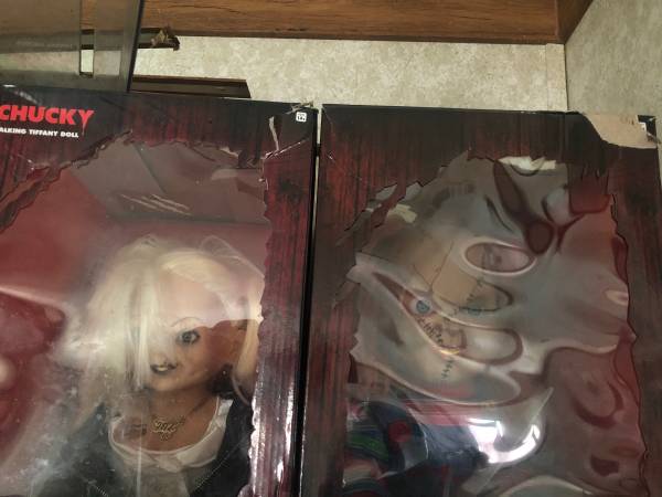 Chucky and Tiffany Doll 1