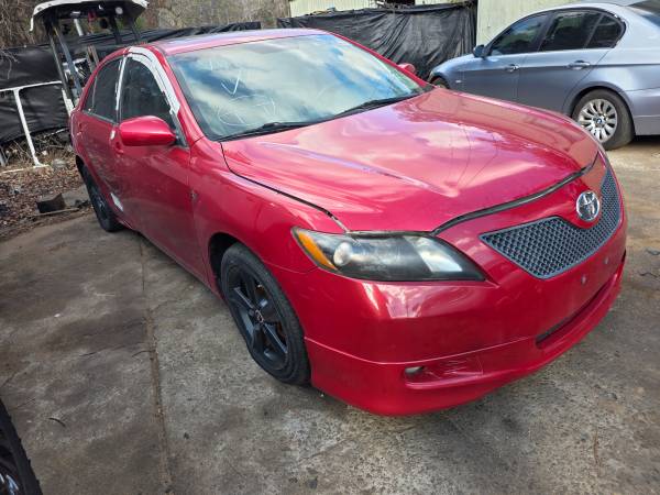 2009 TOYOTA CAMRY FOR PARTS OBO 1