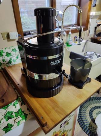 JACK LALANE JUICER 1