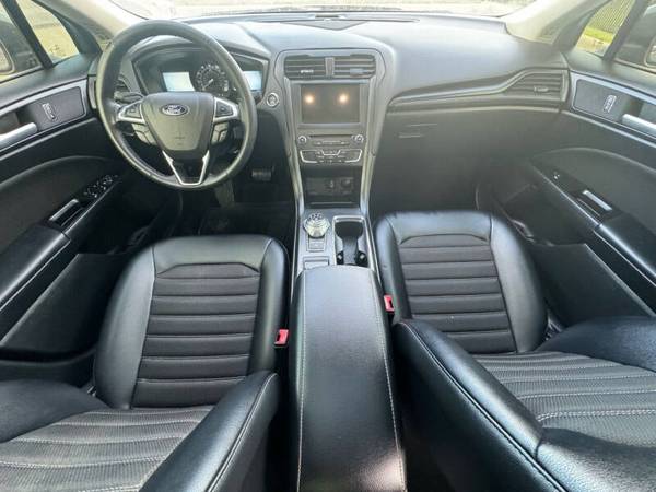 Ford Fusion 2018, 49 mil millas - $12.99963439347139841121