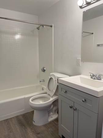 $2,675 / 3br - 792ft2 - Stainless Steel Efficient Appliances, A Must See, Quartz Countertops (Wahiawa)63939535760899121