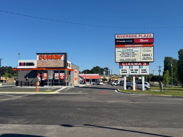 $2,485 / 4150ft2 - COMERCIAL, OFICINA, COMERCIO, SUITE DE ALMACÉN 27 TARBORO NC (1600 WESTERN BOULEVARD TARBORO NC 27886)63932059848195122