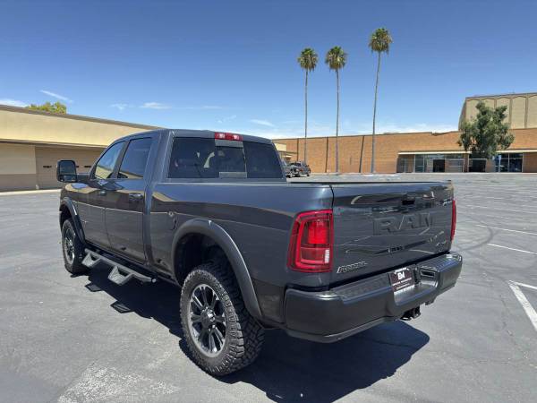 2025 RAM 2500HD Rebel 4X4 - Photo 5