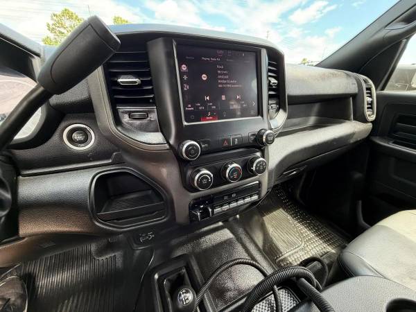 2022 RAM 3500 Crew Cab - Photo 11